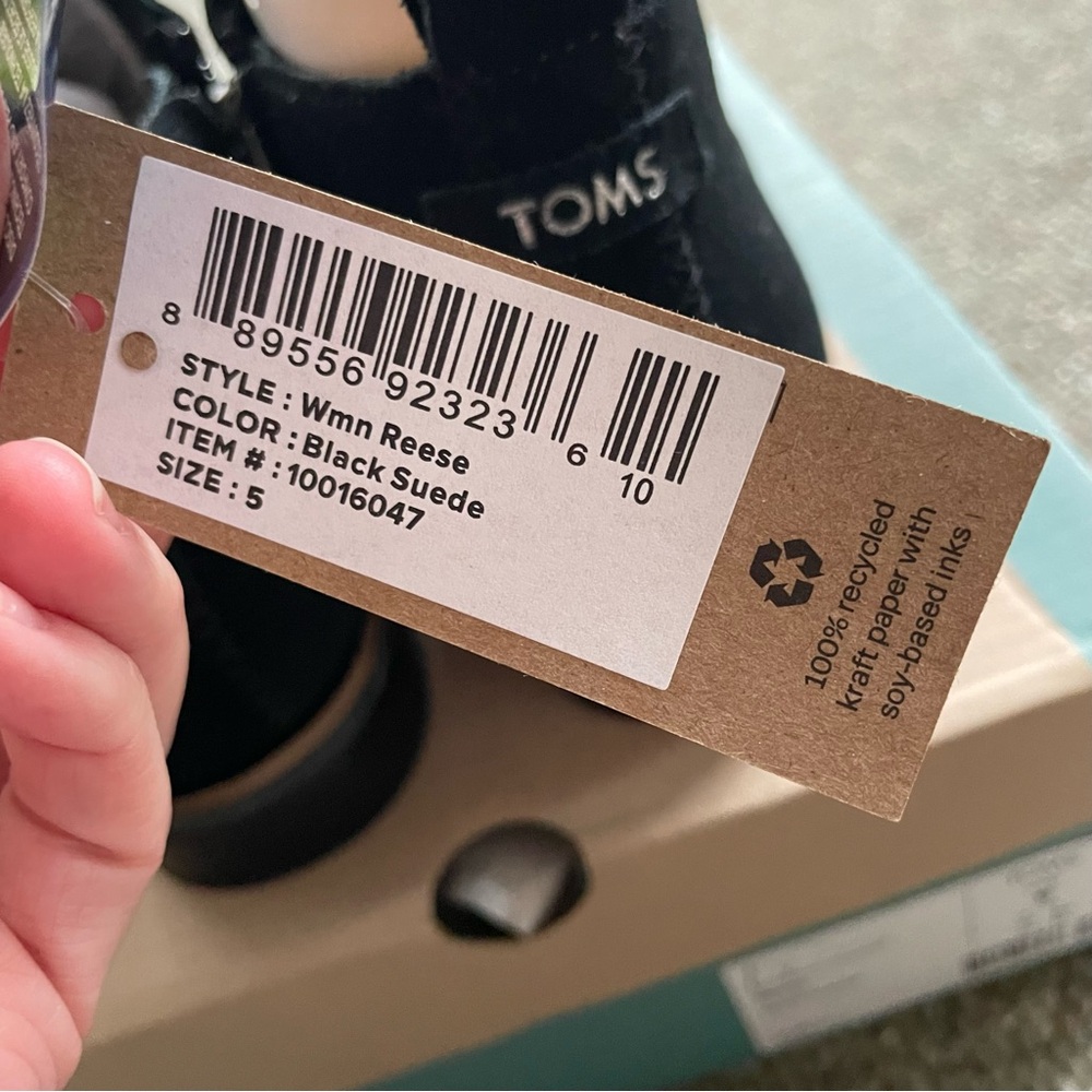 Toms Black Women’s Reese Booties - Picture 3 of 7